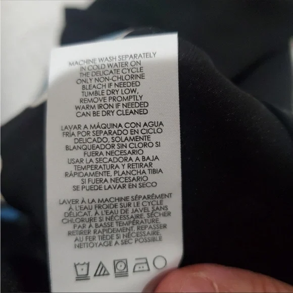 CAbi Fiore Black Floal Tunic Top Short Sleeve V-neck Pullover Semi Sheer - Picture 6 of 7